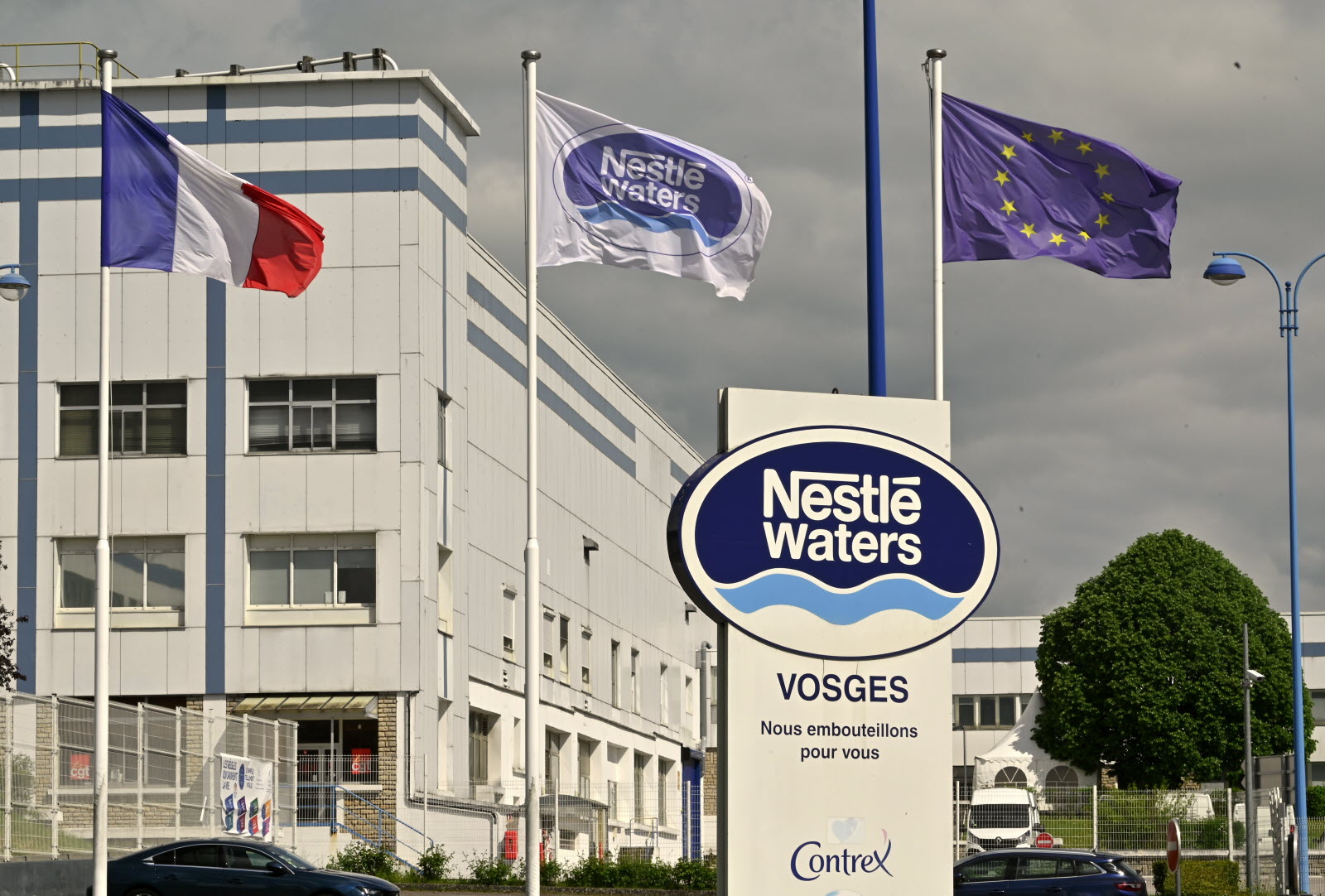L&rsquo;eau des Vosges en danger : Le procès Nestlé Waters déclenche une bataille juridique historique